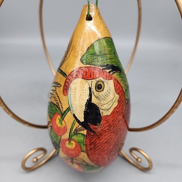 Vintage Panamian Brightly Hand Painted Gourd Folk Art Ornament 5.5" - Picture 1 of 4